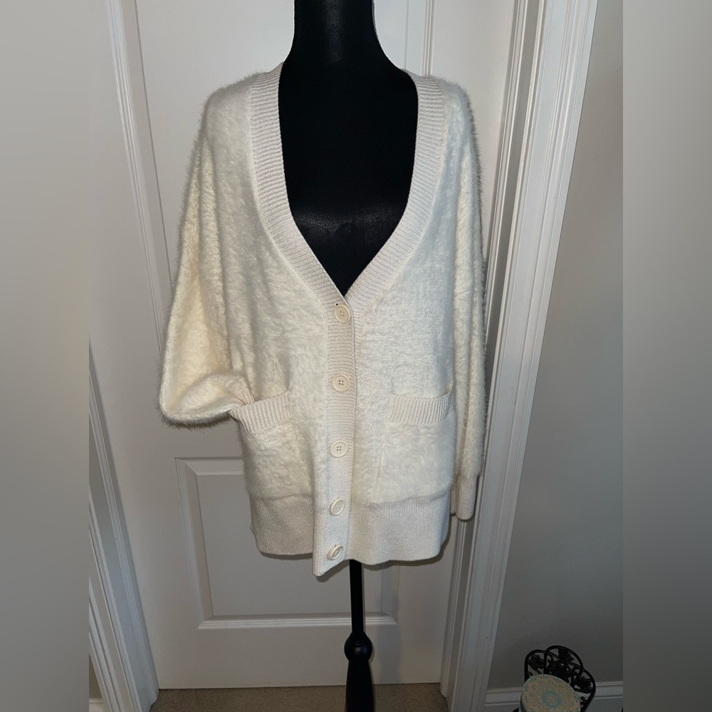 Sanctuary Off White Relaxed Fit Cardigan Sweater Cozy Button Front